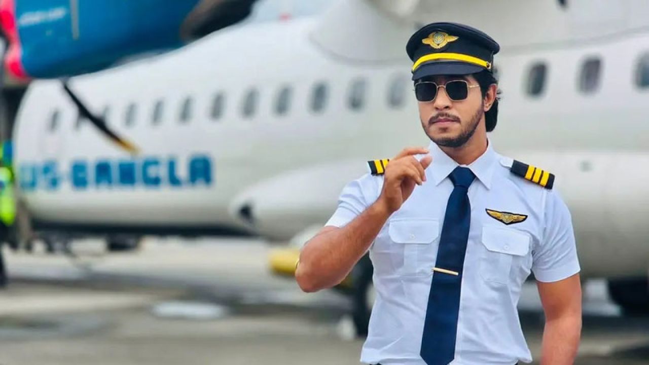 ক্যাফে আমব্রেলায় পাইলট লুকে তৌসিফ মাহবুব