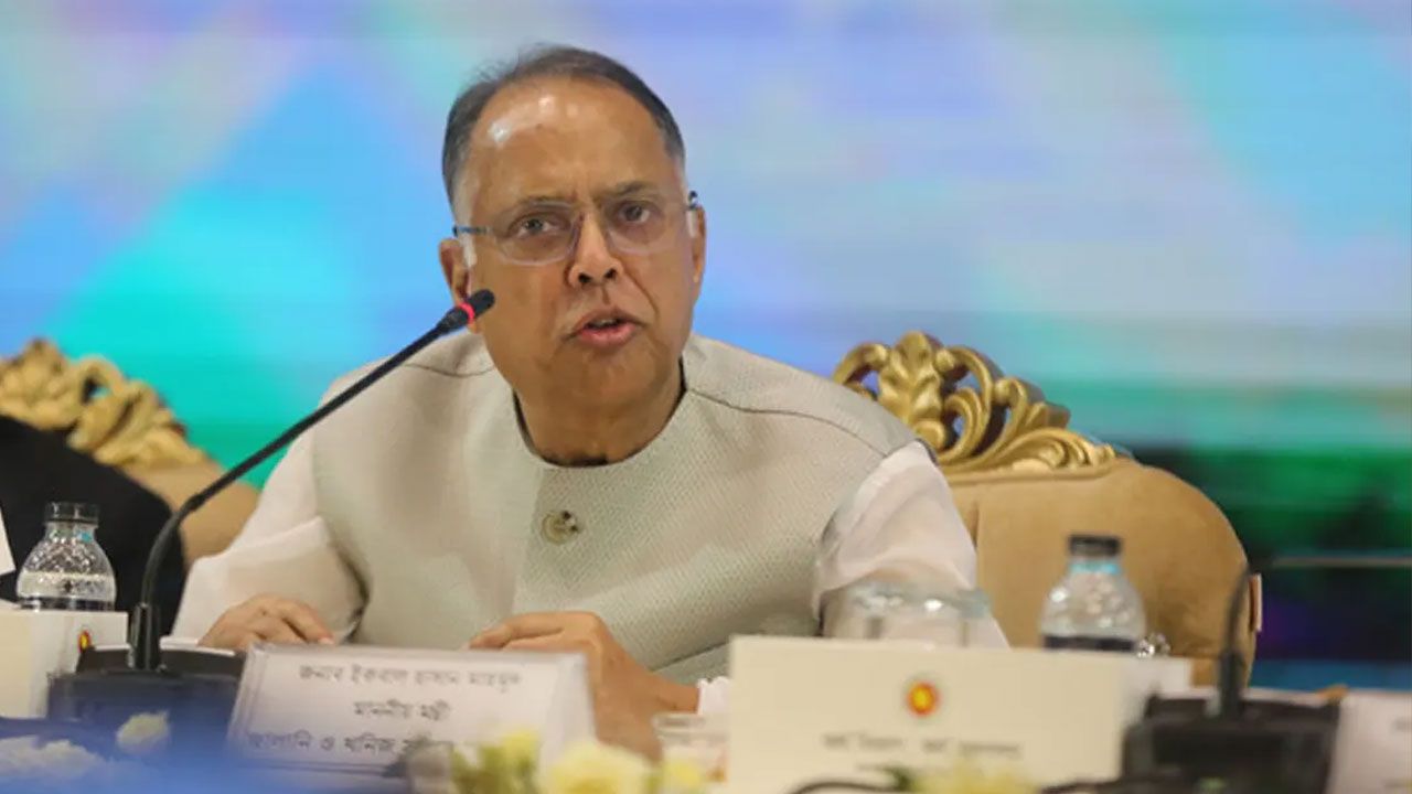 হাসপাতালে ভর্তি জ্বালানিমন্ত্রী টুকু