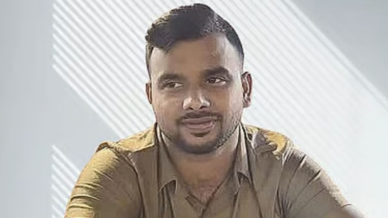 ২০ লাখ টাকা চাঁদার জন্য সন্ত্রাসীর হুমকি—‘পুত-নাতির লাশ নিয়ে কূল পাবে না’