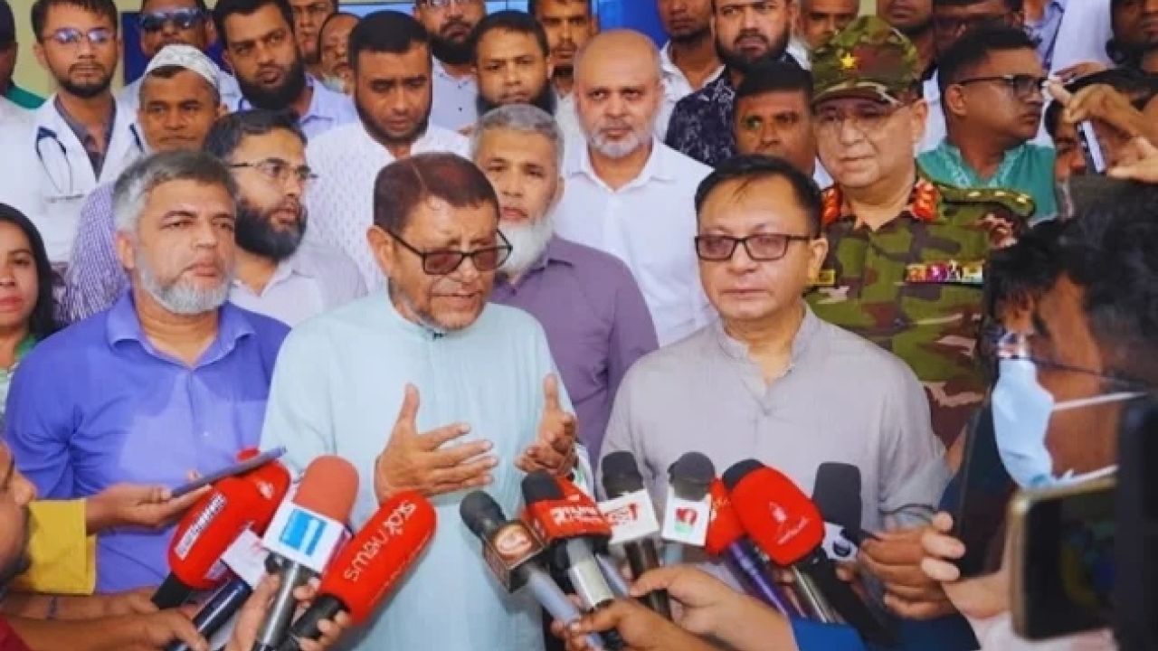 সরকারি হাসপাতাল দালালমুক্ত করার ঘোষণা স্বাস্থ্যমন্ত্রীর