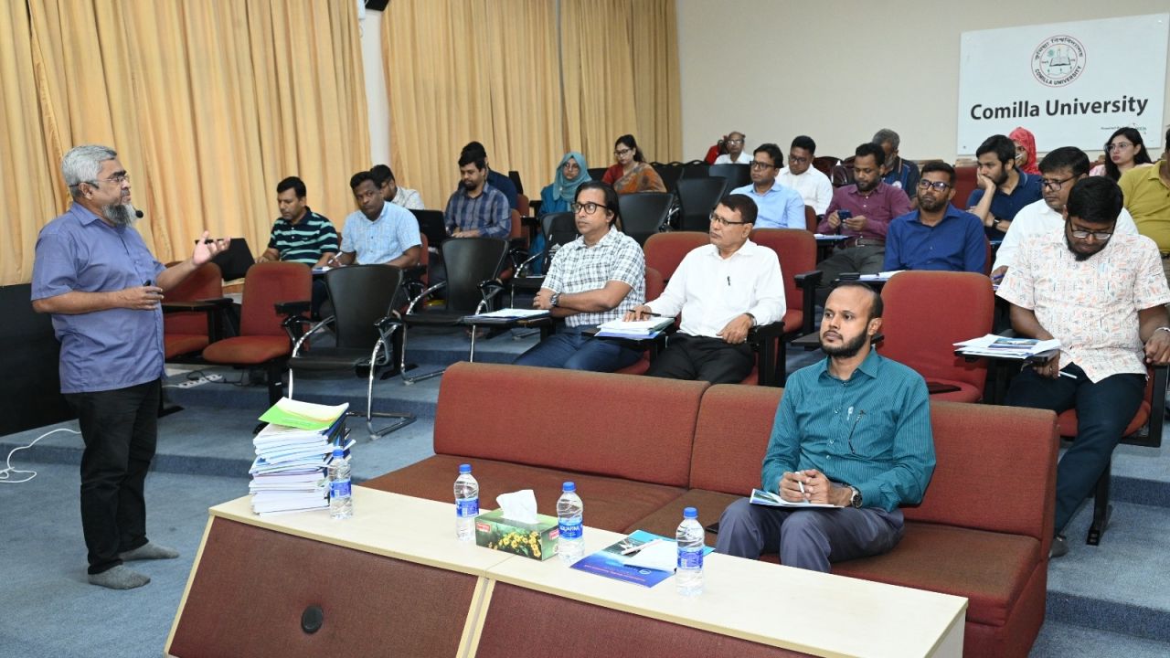 কুবিতে ওবিই কারিকুলাম বাস্তবায়নে মূল্যায়ন ও প্রশ্নপত্র প্রণয়ন কর্মশালা