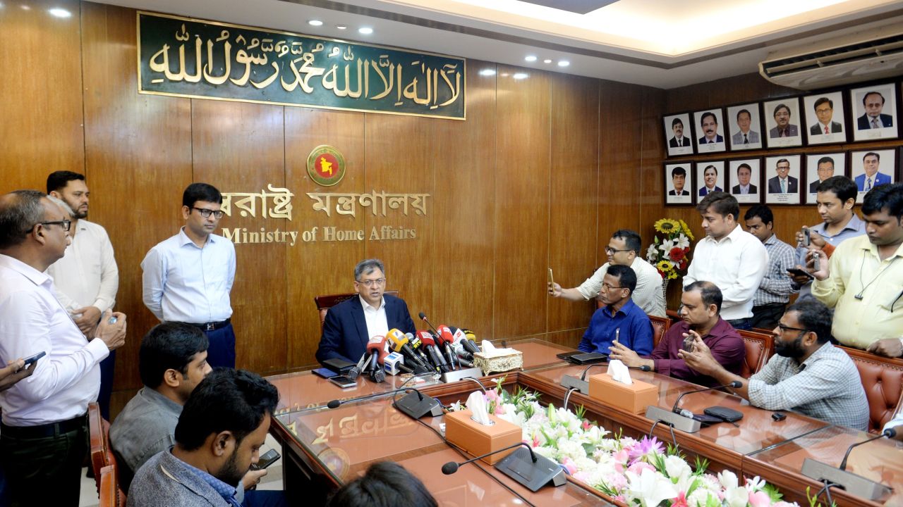জঘন্য অপরাধের ঘটনায় দ্রুততম সময়ে আইনি পদক্ষেপ গ্রহণ করা হয়েছে- স্বরাষ্ট্রমন্ত্রী