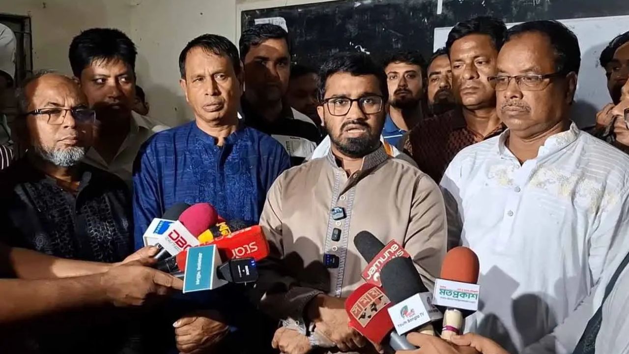শিশির মনিরকে জামায়াত থেকে বহিষ্কারের দাবি রাশেদ খাঁনের