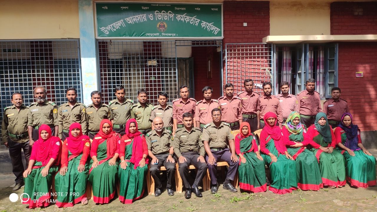 ঘোড়াঘাটে দুর্গাপূজায় ২৪৩ আনসার-ভিডিপি সদস্য মোতায়েন