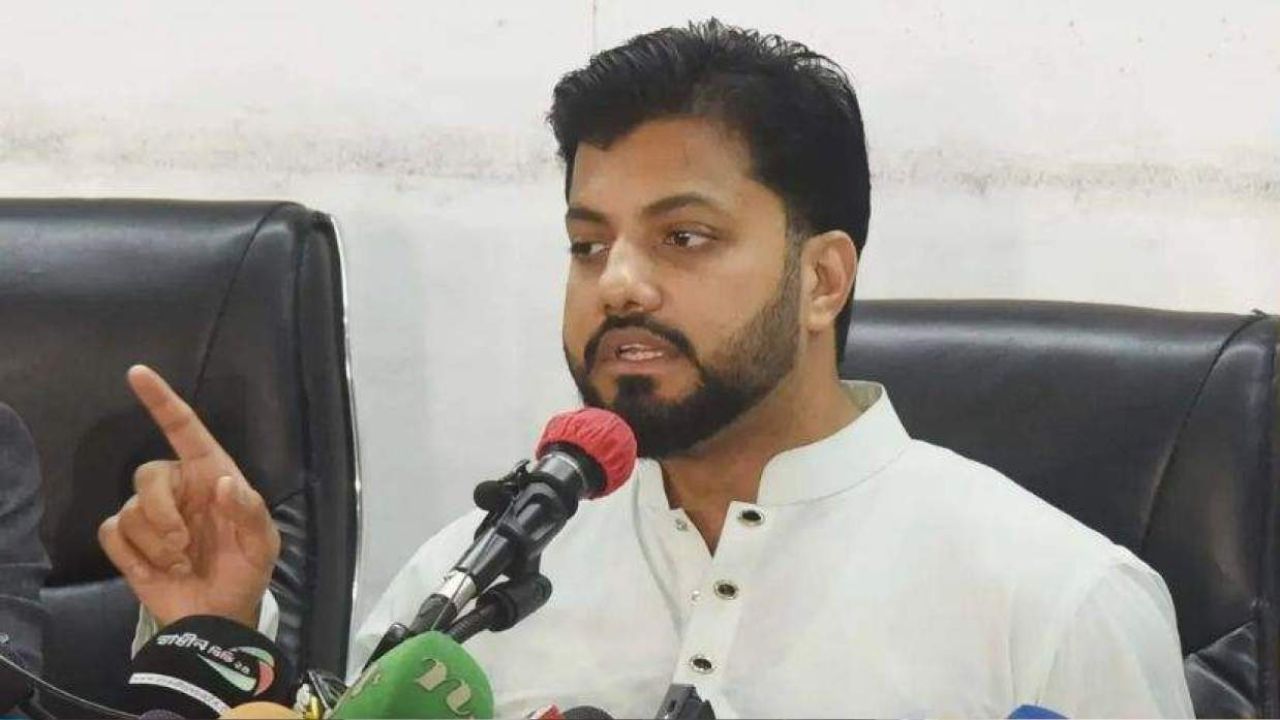 মন্ত্রিসভা থেকে ইশরাককে পদত্যাগের নির্দেশ প্রধানমন্ত্রীর