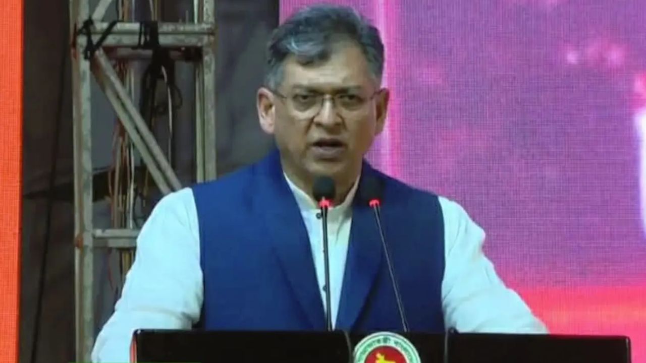 প্রতিবেশী দেশের ভরসায় ক্ষমতায় থাকার রাজনীতিতে বিশ্বাস করি না